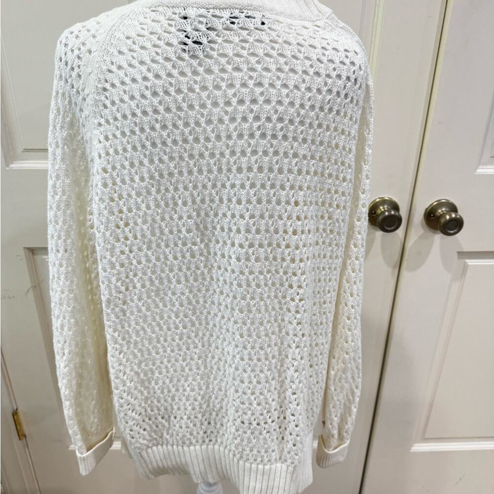Moda International White V-Neck Sweater Lightweight Knit, size L - Picture 2 of 9